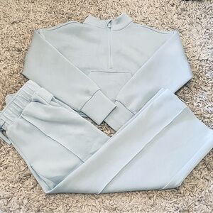 All In Motion Airy Sleek 1/2 Zip Pullover & Wide Leg Pants, Size S (6/7)